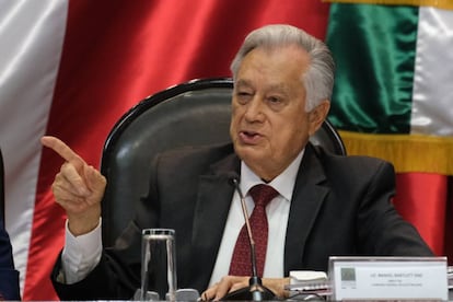 Bartlett, director de la Comisión Federal de Electricidad.