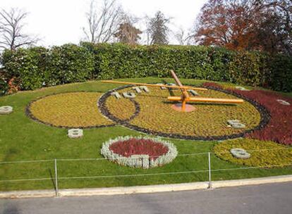 En Ginebra se encuentra un gran reloj hecho con unas 6.500 flores