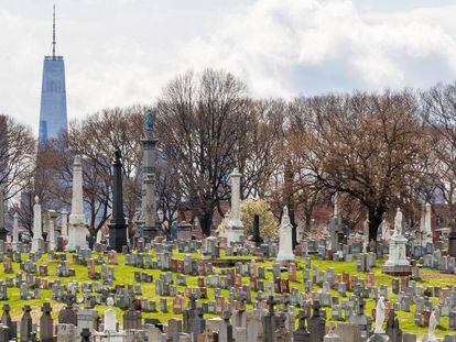 Cementerio en el barrio neoyorquino de Queens, en Estados Unidos.