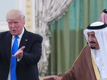 Donald Trump y Salmán bin Abdelaziz, en mayo de 2017 en Riad.