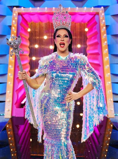 Sharonne after being proclaimed the winner of the second season of Drag Race Spain.