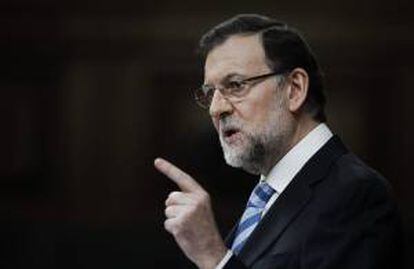 El presidente del Gobierno, Mariano Rajoy, durante su intervención en el debate sobre el estado de la nación que arranca hoy en el Congreso con la recuperación económica y el plan soberanista de Cataluña como temas centrales.