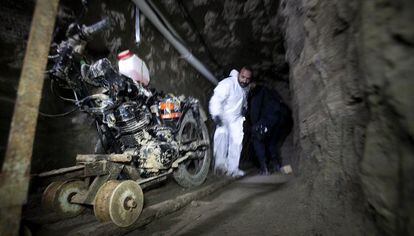 Imagen del túnel por donde escapó El Chapo.