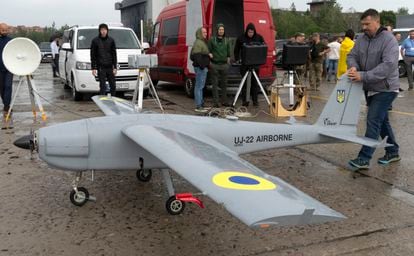 Drones ligeros que vuelan desde la frontera a Moscú, la nueva arma en la guerra de Ucrania