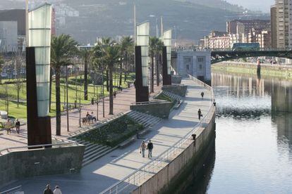 El Paseo de Abandoibarra, en Bilbao.