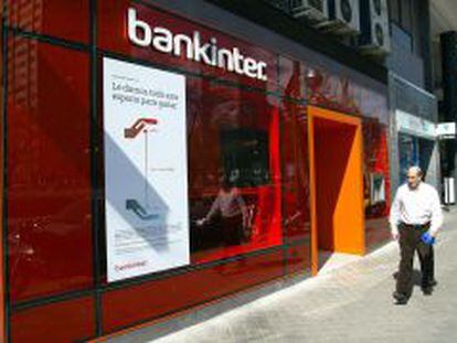 Oficina de Bankinter, que ha bajado el precio de su hipoteca al reducir el tipo de interés fijo inicial.