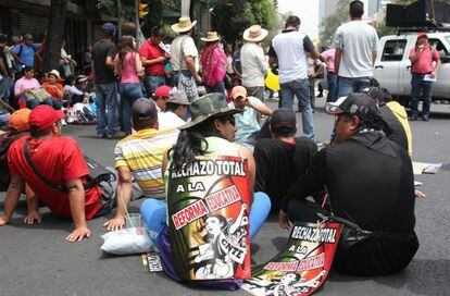 Profesores de la CNTE, en una protesta.