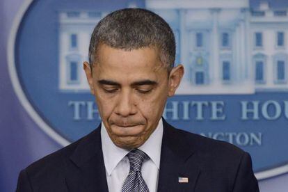 Obama, emocionado, durante su intervenci&oacute;n sobre la matanza de Connecticut. 