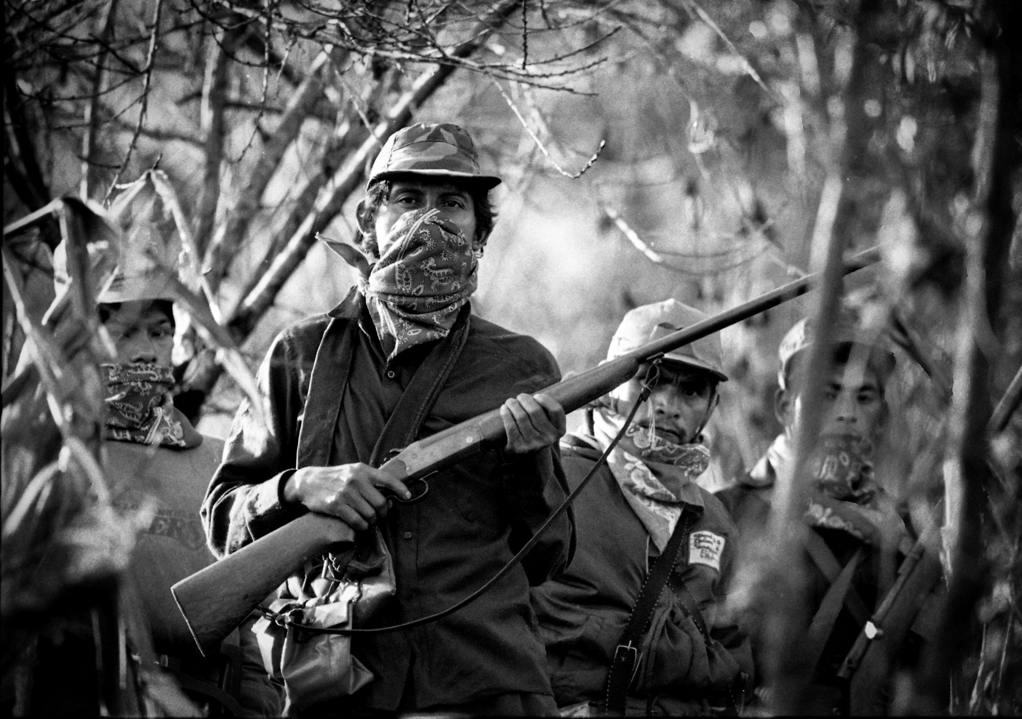 Guerrilleros del EZLN durante el levantamiento armado, en 1994.