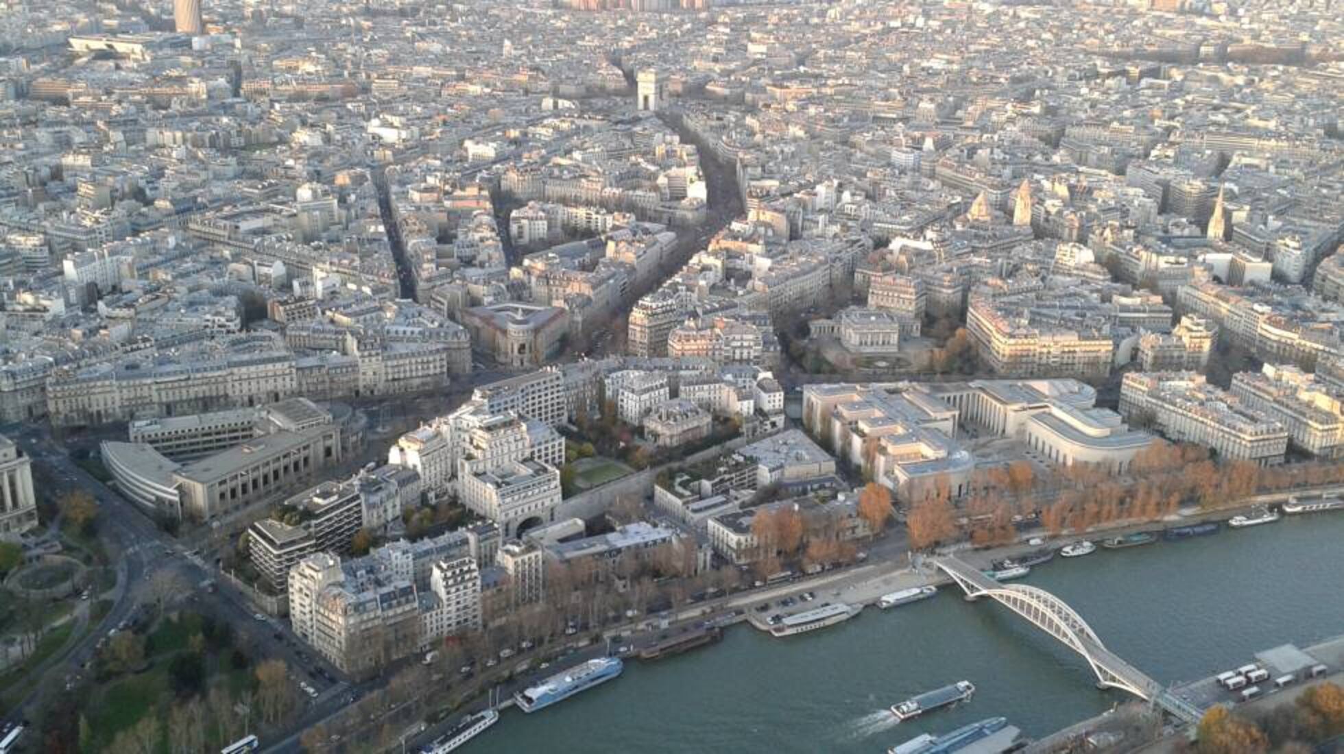 Hacia la planificación de la vida urbana Seres Urbanos Hacia la planificación de la vida urbana Seres Urbanos