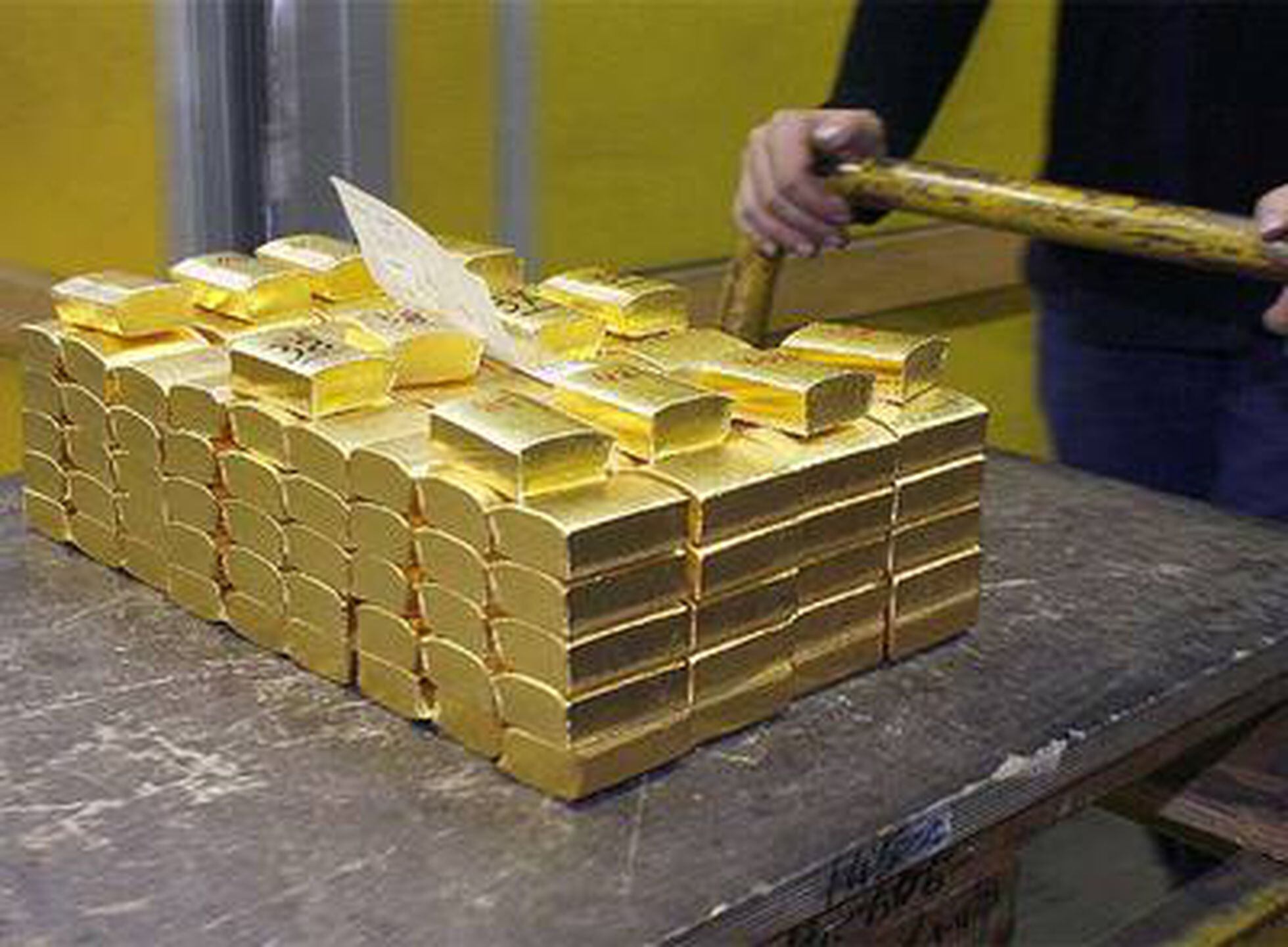 El oro, o cómo encontrar rentabilidad en medio de la crisis | Economía ...