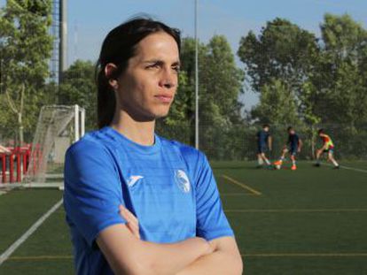 El plazo legal de dos años para la obtención del DNI retrasa el sueño de Alba Palacios de jugar como federada en Las Rozas C.F.