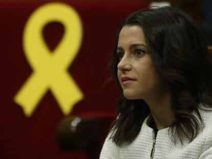 Los partidos constitucionalistas muestran sus disensiones por un noveno voto en blanco que desarma el discurso de Ciudadanos