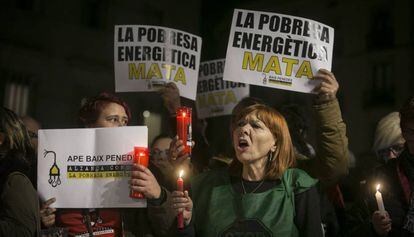 Manifestació contra la pobresa energètica a Barcelona.