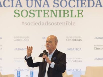 El economista Jeremy Rifkin. 