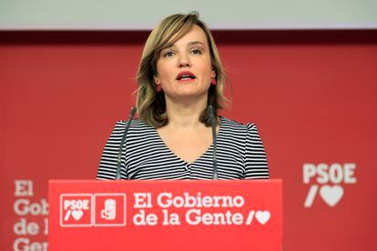 La ministra de Educación y portavoz del PSOE, Pilar Alegría, este lunes tras la reunión del Comité Electoral en Madrid.
