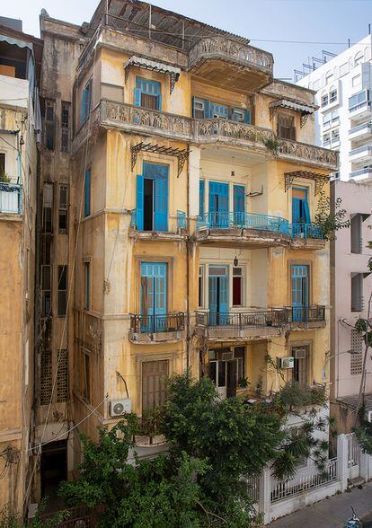 Edificio de Beirut donde vivió la familia de Mathieu Pernot, Líbano, 2020.