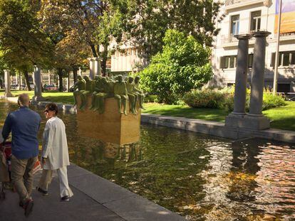 Prototipo de 'Refugiados', escultura de Bel Borda que se instalará en Madrid en marzo de 2019. 