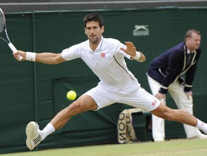 Novak Djokovic en los cuartos de final de Wimbledon, contra Tomas Berdych