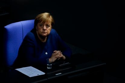 La canciller alemana, Angela Merkel en el Bundestag en Berlín, este martes.