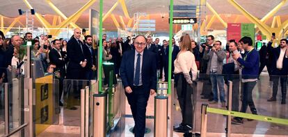 El presidente de Iberia, Luis Gallego, en la Terminal 4 de Barajas.