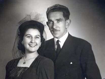 Ángel Junquera y María Luisa Llaneza el día de su boda, el 31 de diciembre de 1947.