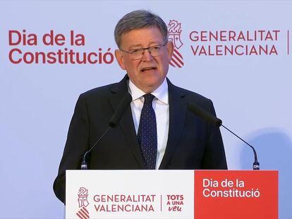 El presidente de la Generalitat, Ximo Puig, en el acto de conmemoración del día de la Constitución, celebrado este martes en Alicante.