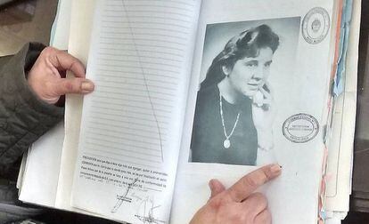 Detalle del expediente de búsqueda de la desaparecida italo-argentina Rafaella Filipazzi, identificada en Argentina en agosto de 2016, casi 30 años después de su asesinato.