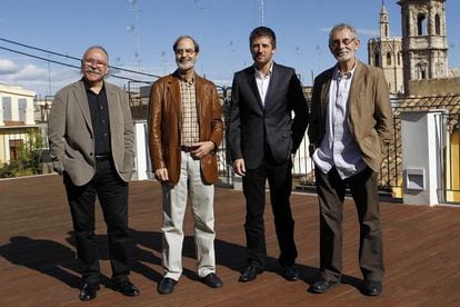 Josel Lluis Carod Rovira, Josep Anton Soldevila, Toni Cruanyes y Tom&aacute;s Llopis, en Valencia.