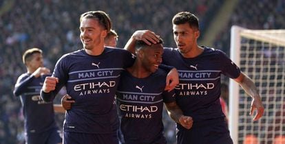 Jugadores del Manchester City celebran un gol este domingo