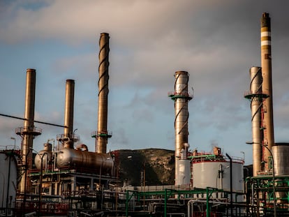 Refinería de Repsol en Cartagena.