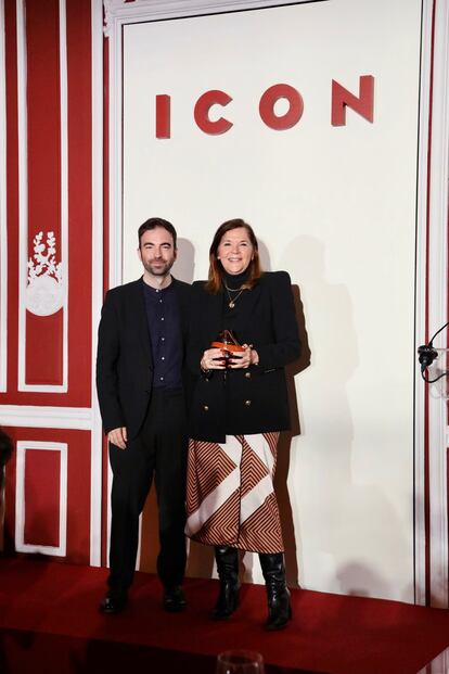 Carlos Primo, de ICON, y Sofía Henkart, Communication & Social Media Director de Giorgio Armani Beauty.