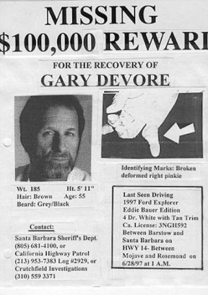 Cartel de búsqueda de Gary DeVore, con una recompensa ofrecida por su esposa, Wendy.