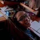 María Fermina Martínez (13) durante su clase virtual en su casa en la Ciudad de México, el 12 de marzo del 2021.