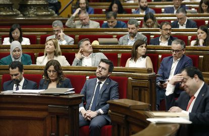 Aragonès y Junts se emplazan a negociar en bloque la investidura de Pedro Sánchez sin lograr sellar su fractura interna