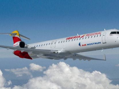 Avión CRJ 1000 de Air Nostrum rotulado con los colores de Iberia.