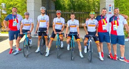 La selección española de ciclismo masculino olímpico hace unos días en Tokio.