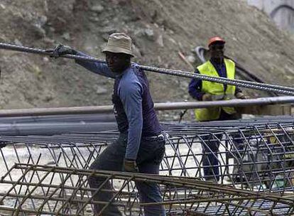 Trabajadores inmigrantes en Bilbao.