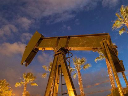 Preguntas y respuestas: ¿Por qué el petróleo cotiza en negativo?