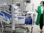 MADRID, 01/12/2020.- La presidenta regional, Isabel Díaz Ayuso, durante el acto de inauguración del hospital de Emergencias Enfermera Isabel Zendal que tiene lugar este martes. EFE/Chema Moya