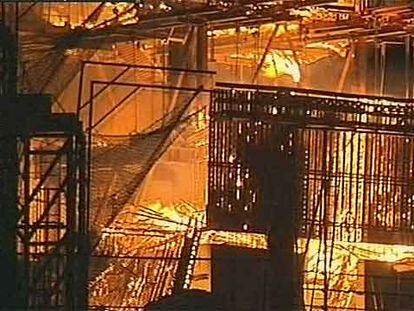 Imagen del incendio, tomada del canal de televisión <b>La Sexta.</b>