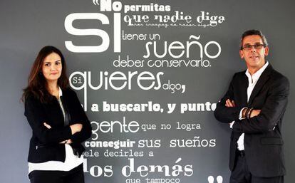 Francisco Porras y Raquel Capellas, de Weber Shandwick.