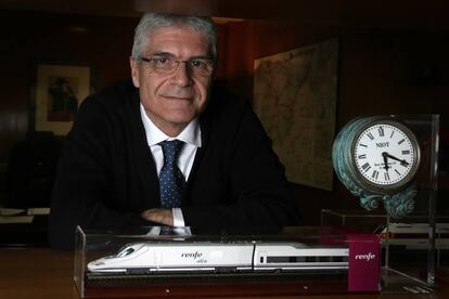 El president de Renfe, Isaías Táboas, al seu despatx.