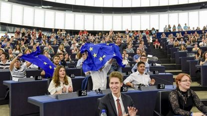 Jóvenes en el Parlamento Europeo, en Estrasburgo, durante el European Youth Event de 2018.