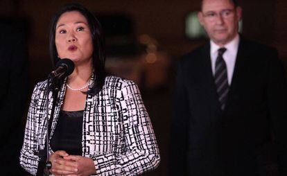Keiko Fujimori durante una reunión en julio.