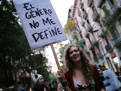 Marcha de transexuales en Barcelona en octubre de 2012.