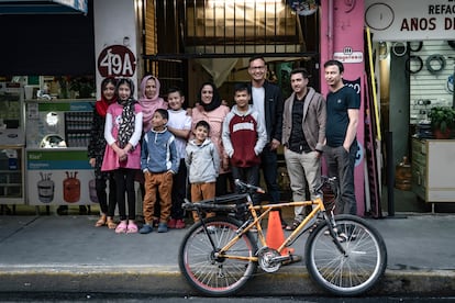 Afghan families in Mexico City.