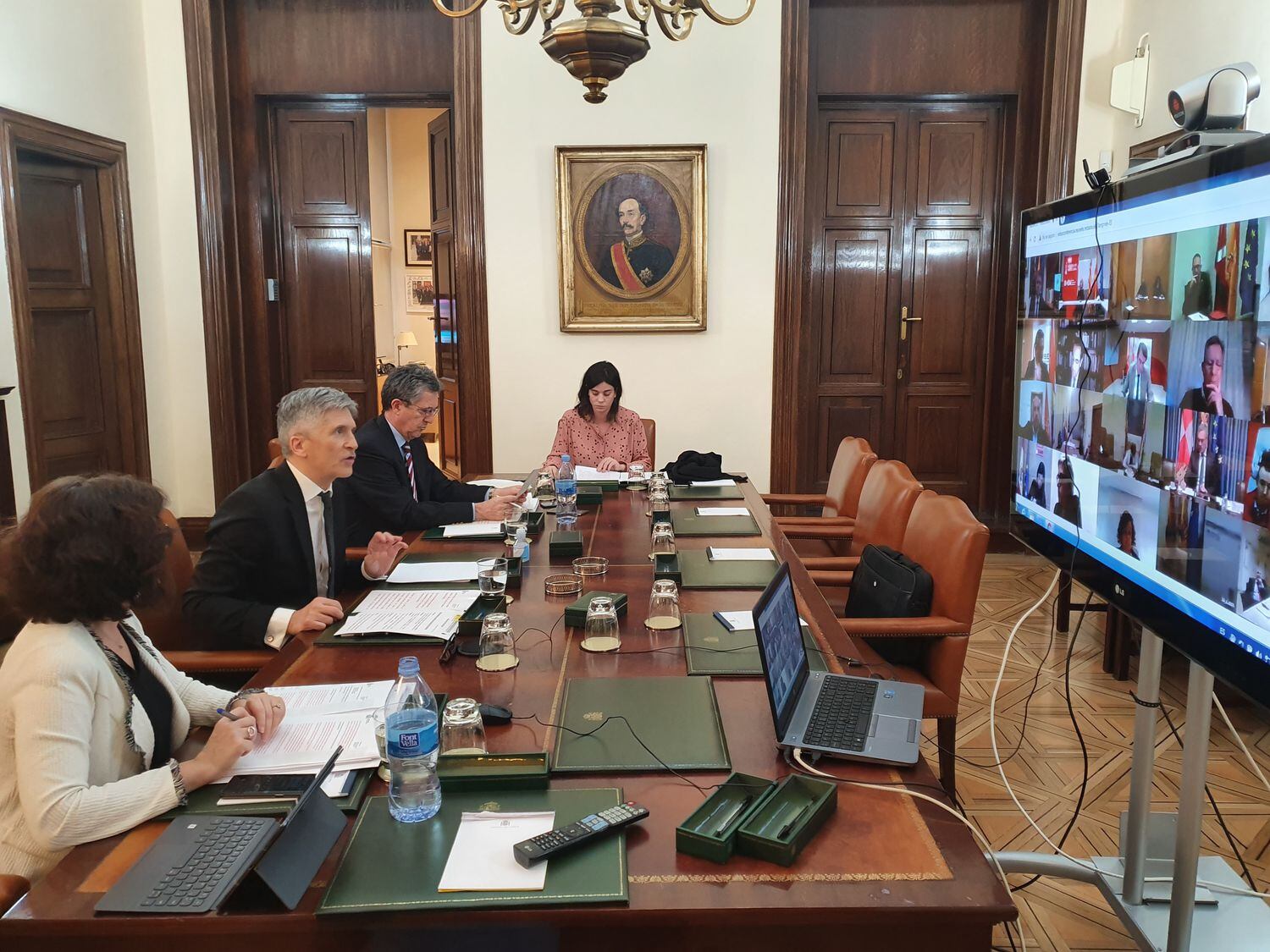 El ministro del Interior, Fernando Grande-Marlaska, preside la reunión de coordinación del Comité Estatal de Coordinación de Protección Civil frente al coronavirus.