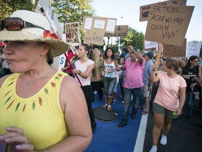 Manifestaci&oacute;n en la Barceloneta contra los apartamentos tur&iacute;sticos.