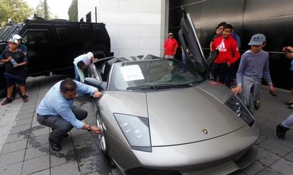 A 2007 Lamborghini Murcielago that belonged to a drug trafficker, moments before an auction held by the Mexican government, in 2019.